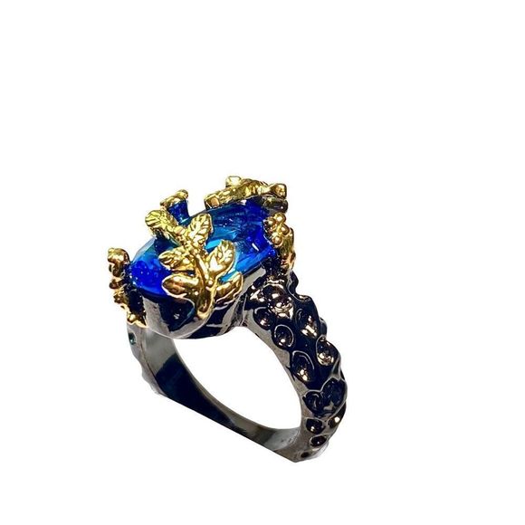 Blue Topaz Gemstone in a Unique Black Gold Ring (7) - Picture 6 of 7